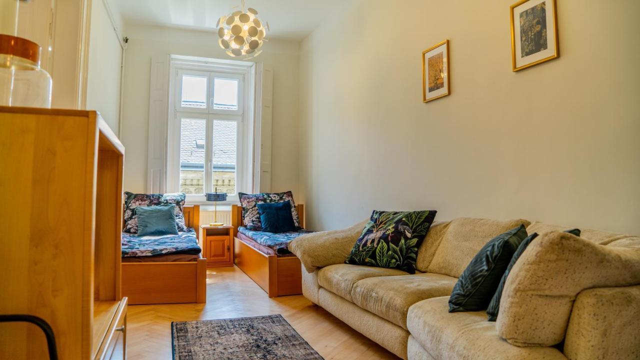 Astoria Deluxe * Budapeszt