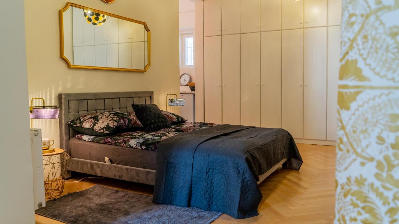 Astoria Deluxe Apartament